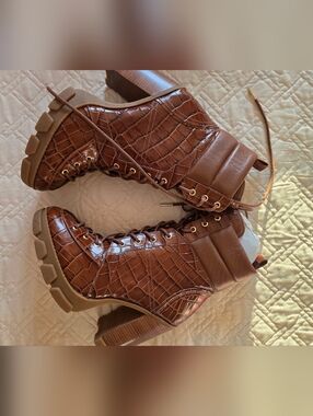 Michael Kors Brown Croc-Embossed Lace-Up Block Heel Boots